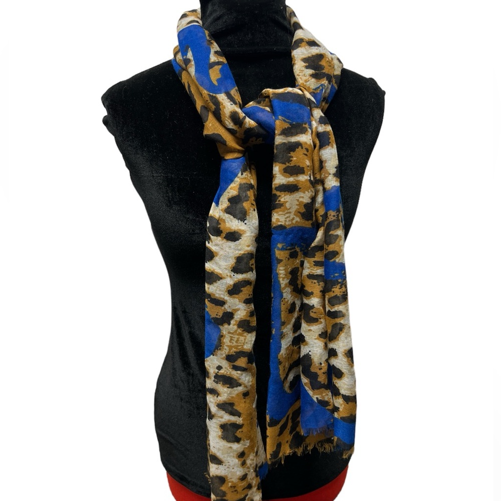 Fashion scarf animal print with blue abstract hearts printed open scarf